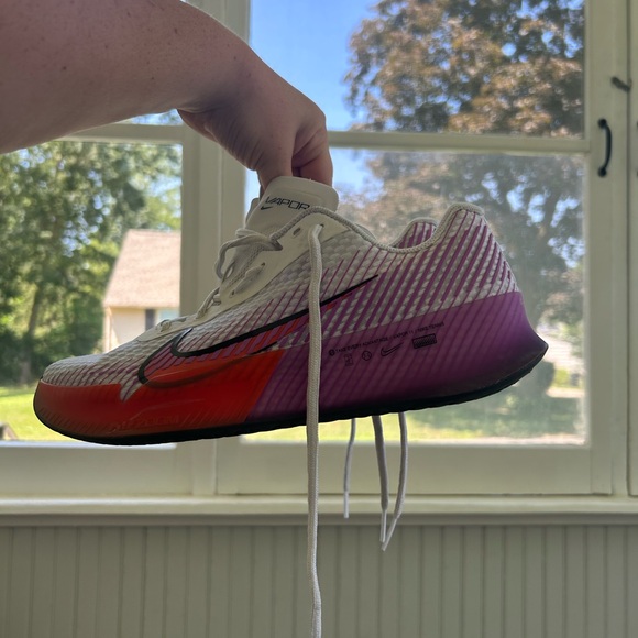 Nike Court Air Zoom Vapor 11 Tennis Shoes - Picture 2 of 7